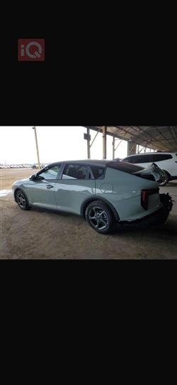 Kia K4